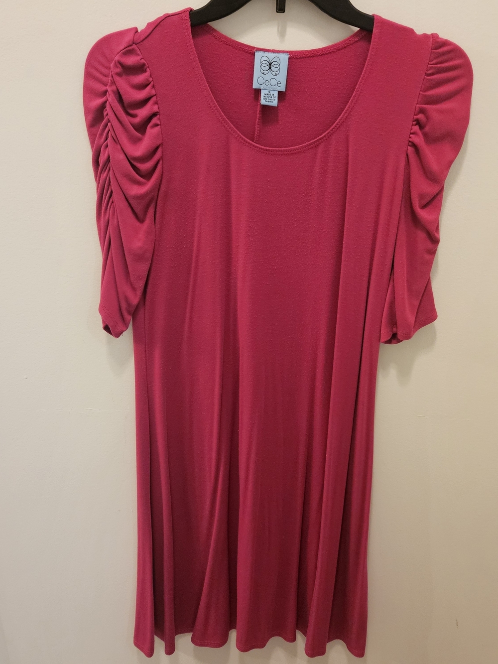 CeCe Fuchsia Short Sleeve Ruched Shoulder Women's Dress